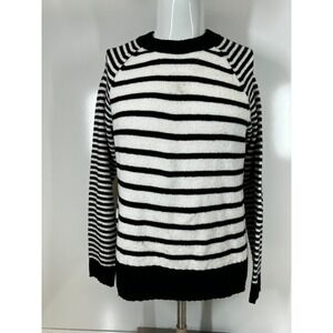 Vintage Time And Tru Black/White Long Sleeve Striped Sweater Womens SZ Medium